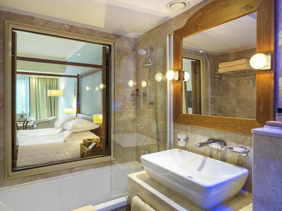 Olympic Lagoon Resort Paphos photo
