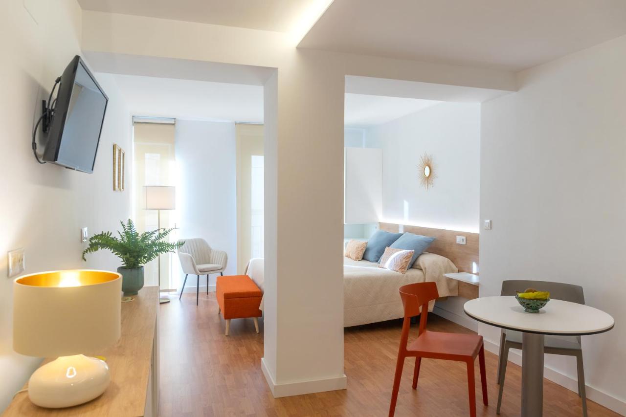 Apartamentos Turísticos Torres De Santiago, Úbeda – Updated ...