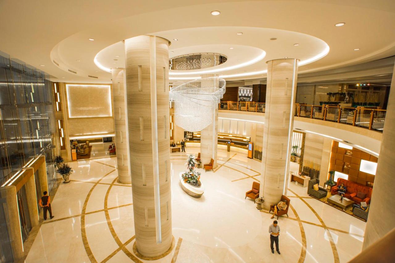 The Grand Fourwings Convention Hotel Bangkok - 2