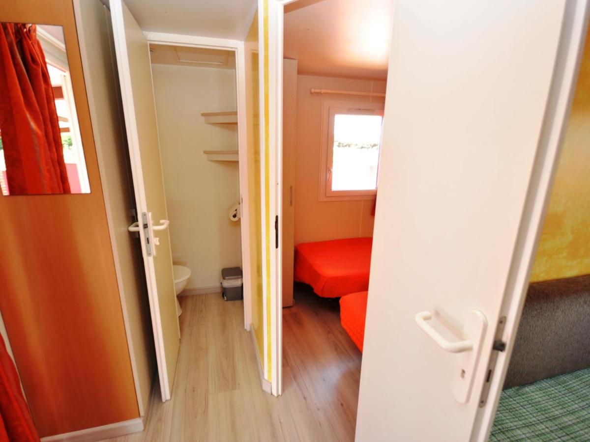 Bungalows con jacuzzi y piscina privados para familias y ...