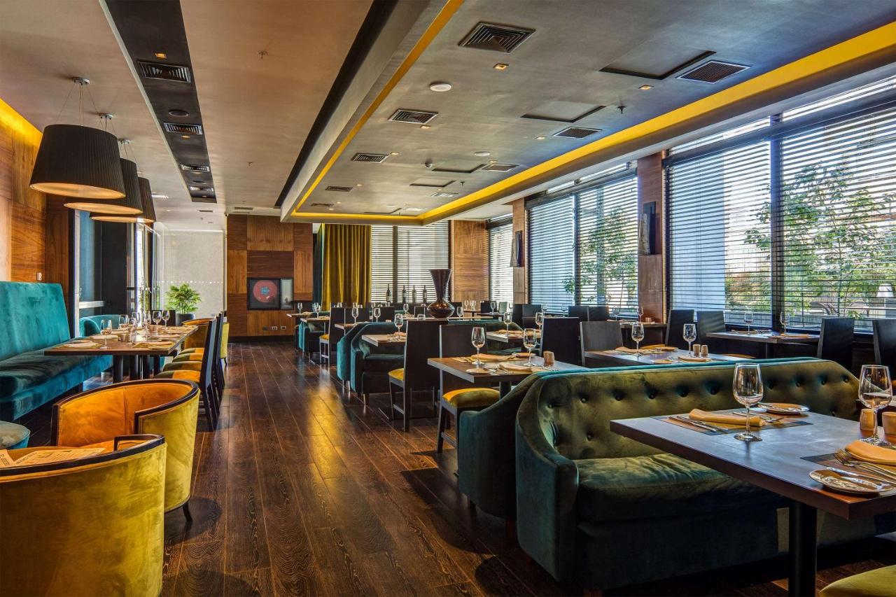 Wyndham Santiago Pettra photo