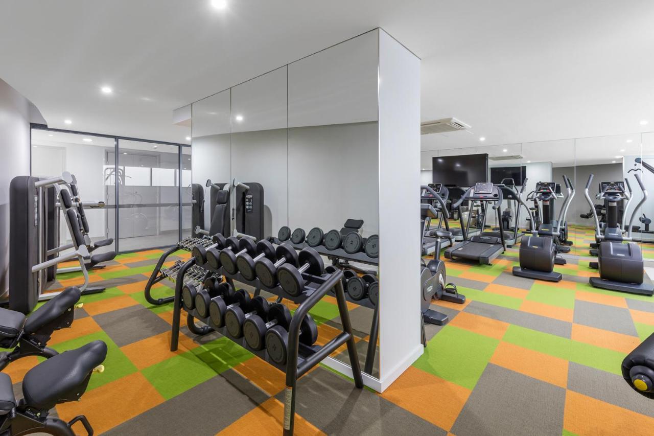 Meriton Suites Mascot Central photo