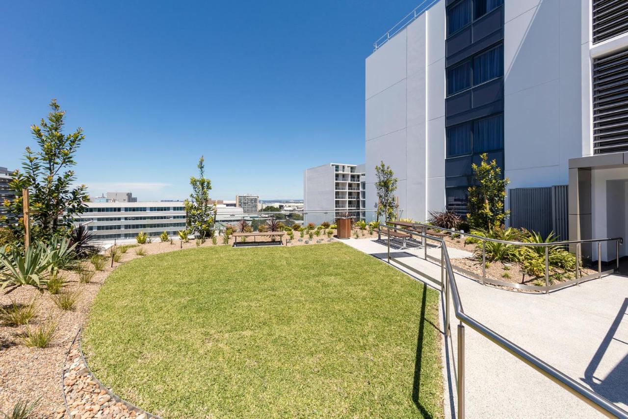 Meriton Suites Mascot Central photo