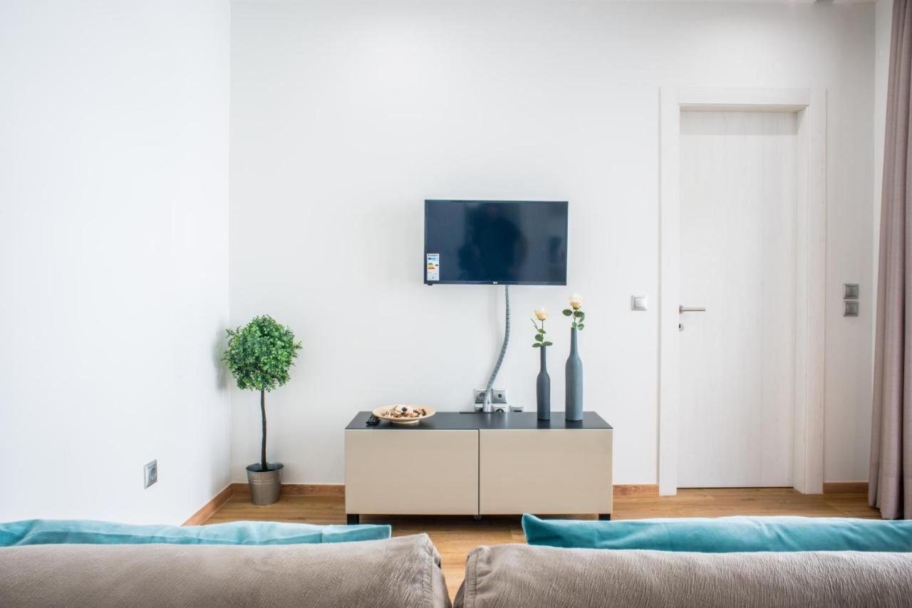 A23 Premium suite with balcony near Parthenon - 5