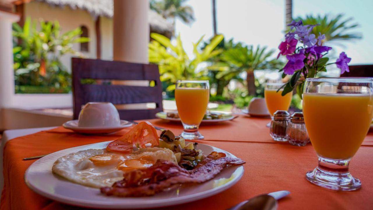 Tropicana Hotel Puerto Vallarta photo