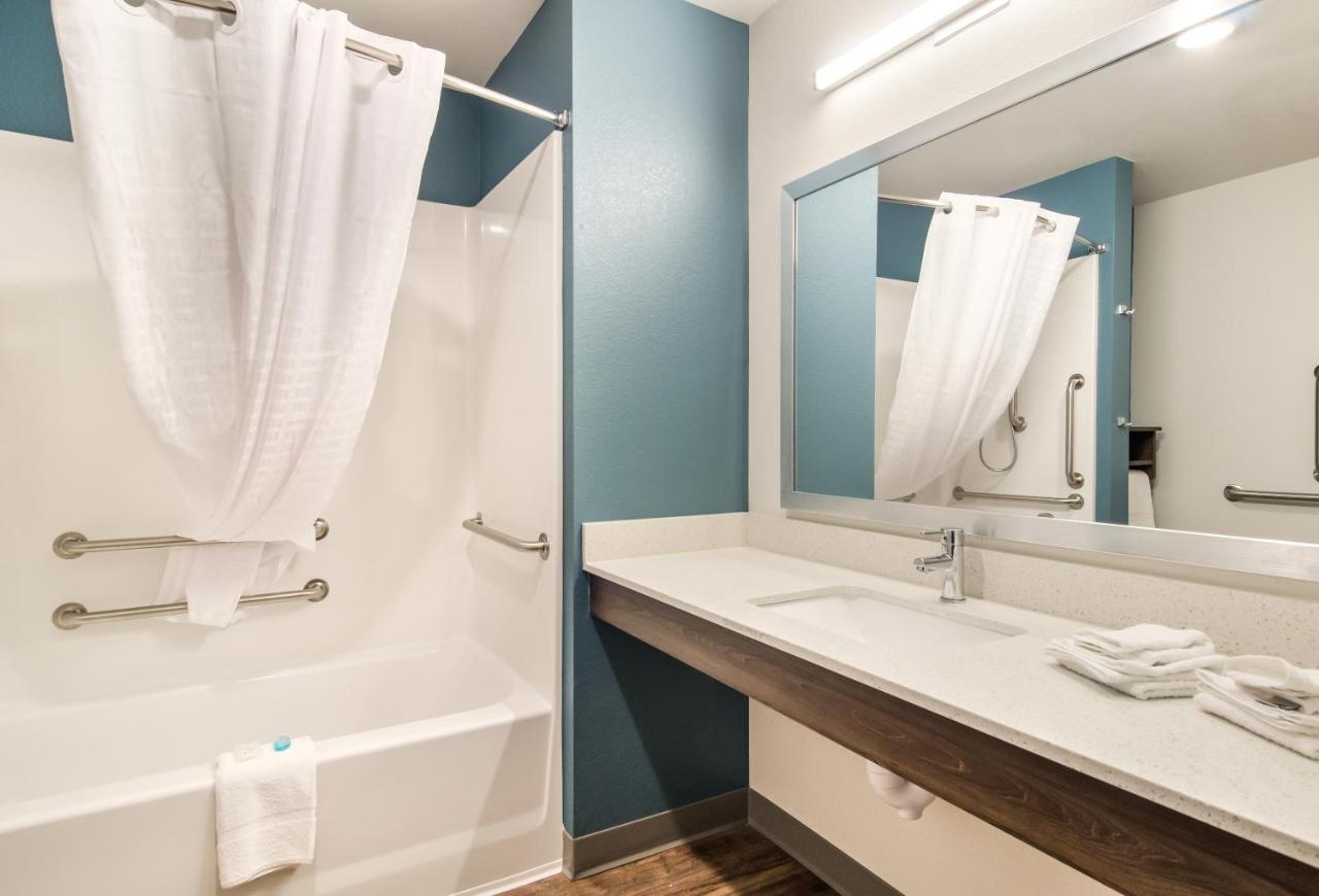 WoodSpring Suites Thornton-North Denver — photo 8