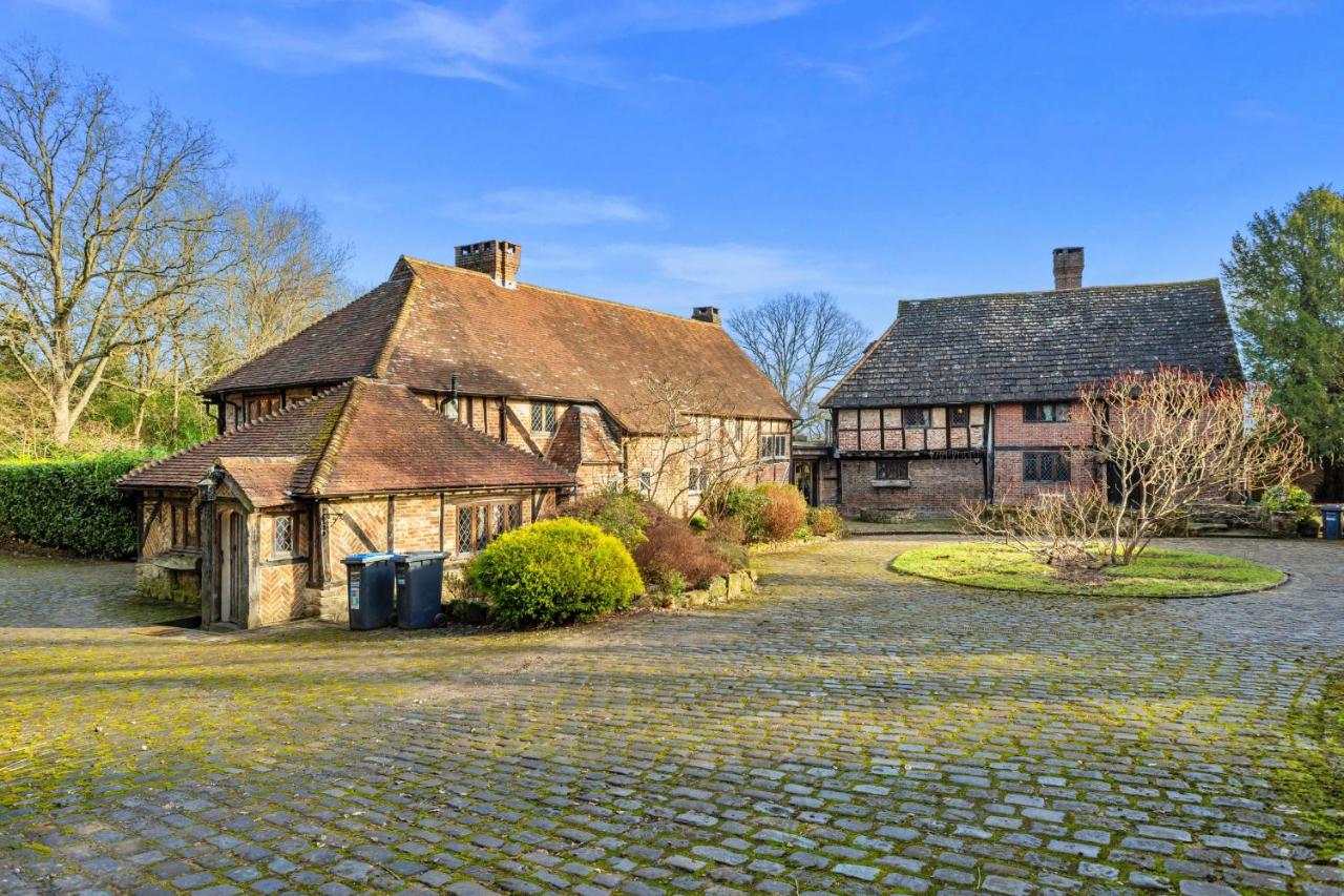 Finest Retreats - Sandhill Cottage with hot tub photo