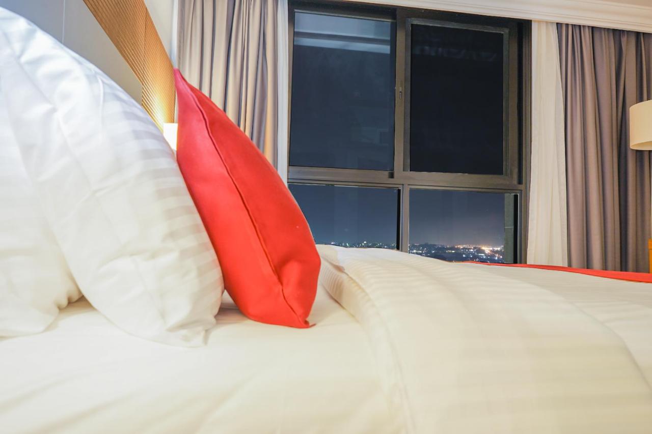 STAR LAND HOTEL BASTOS photo