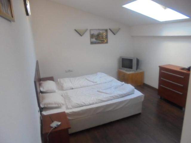 Winslow Infinity Aparthotel photo