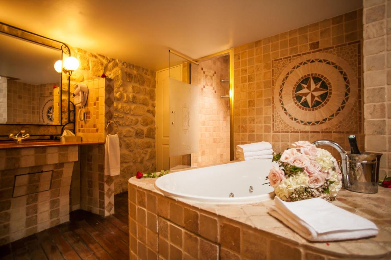 Europe Saint Severin-Paris Notre Dame - 3