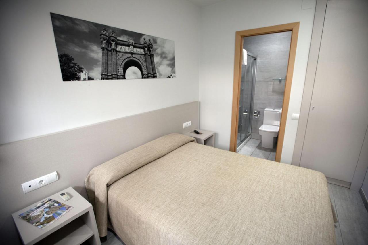 Hotel Ciutat De Sant Adria, Sant Adria de Besos – Güncel 2022 ...