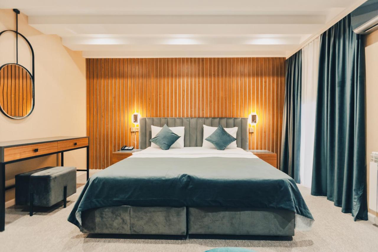 Eleven Hotel Baku photo