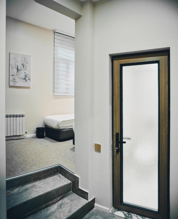 Eleven Hotel Baku photo