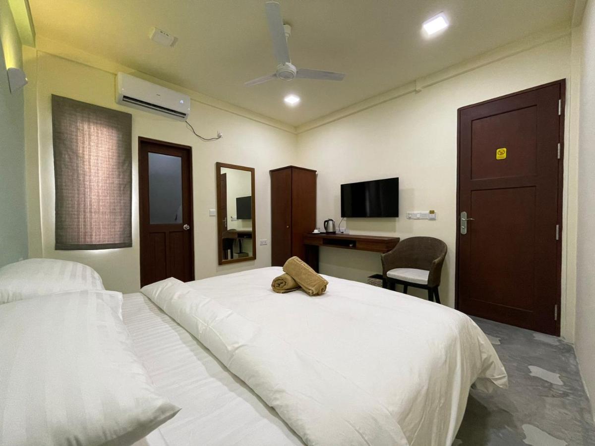 Courtyard Maldives - 5