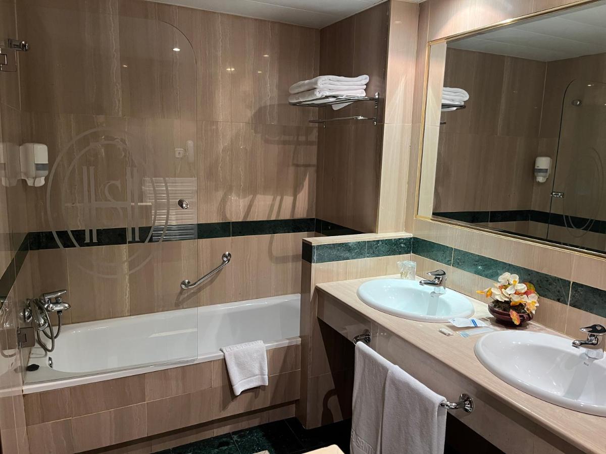 Santiago, Linares – Updated 2022 Prices