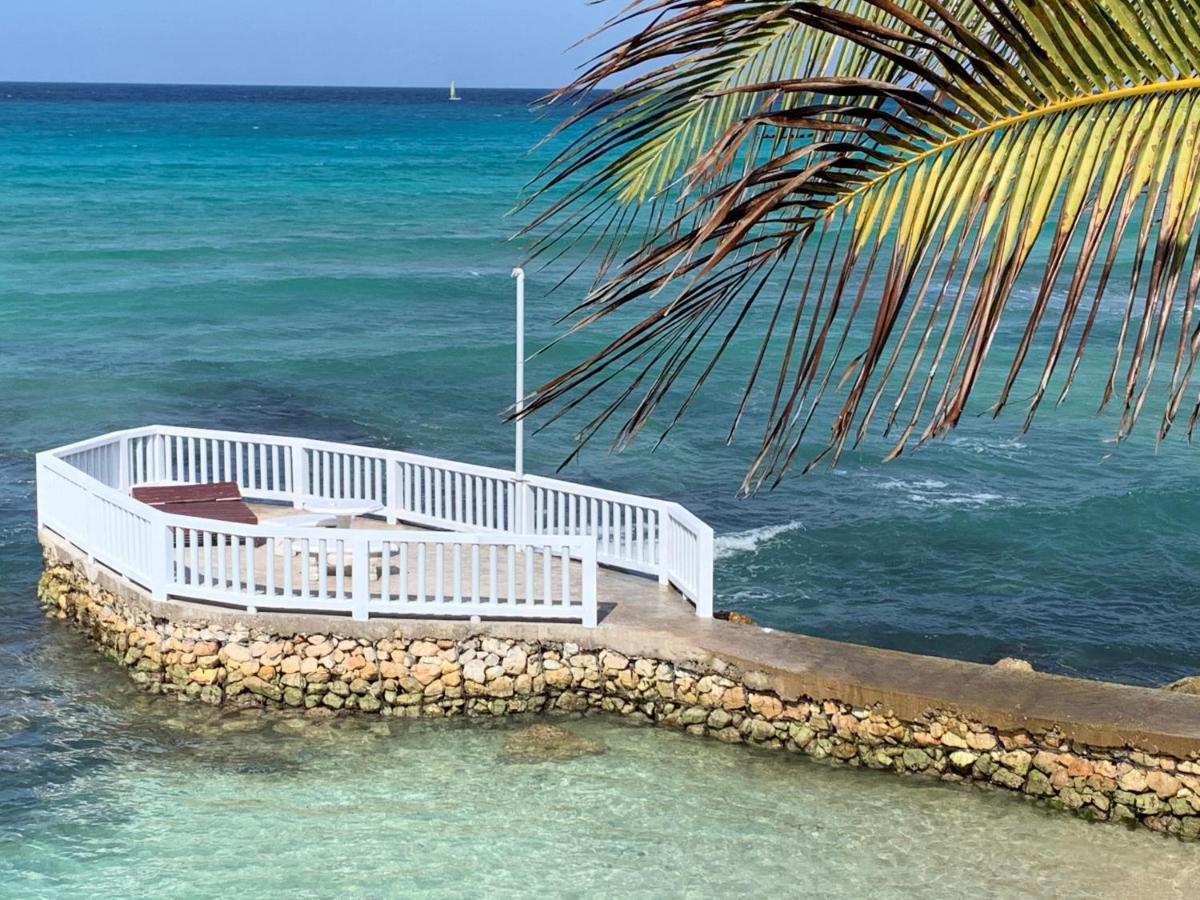 Triplets on the Bay - 5