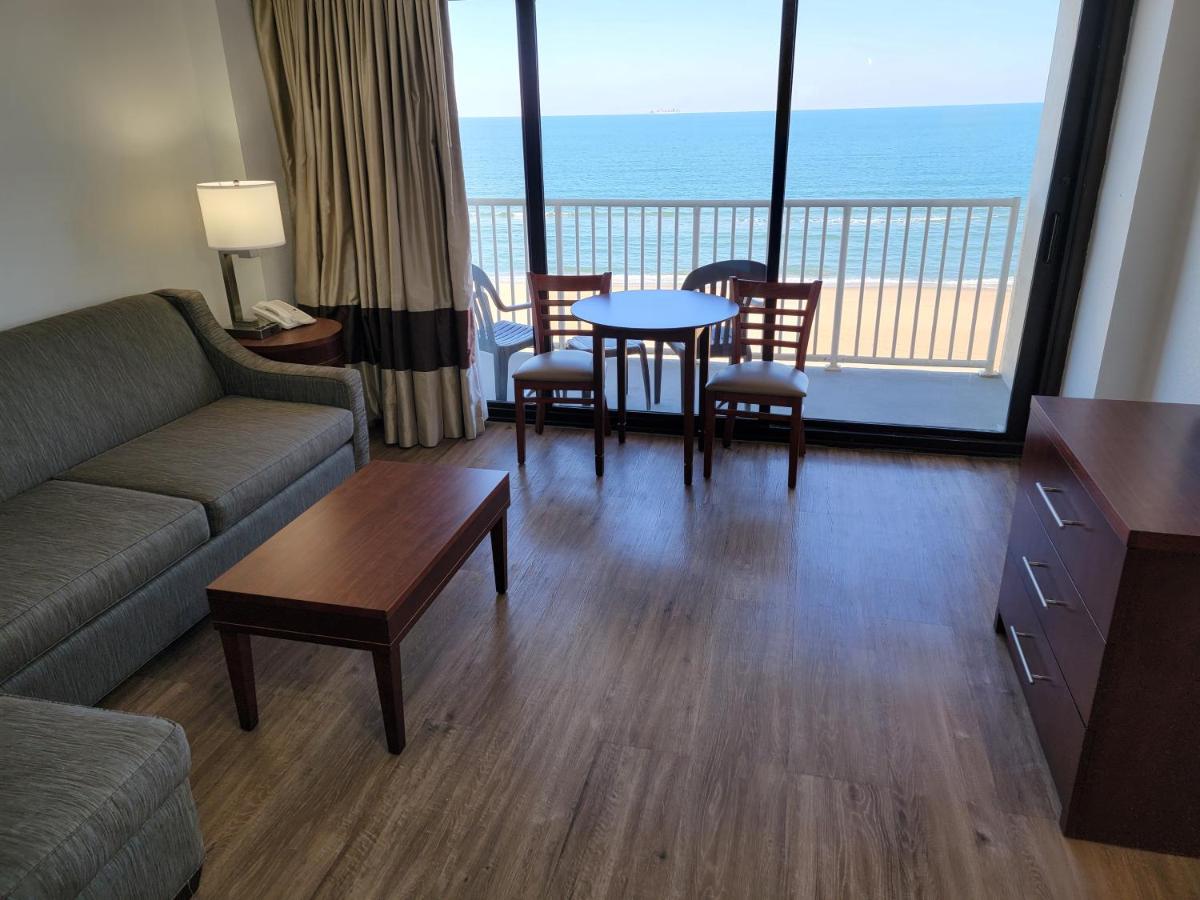 Coastal Hotel & Suites Virginia Beach - Oceanfront — photo 22