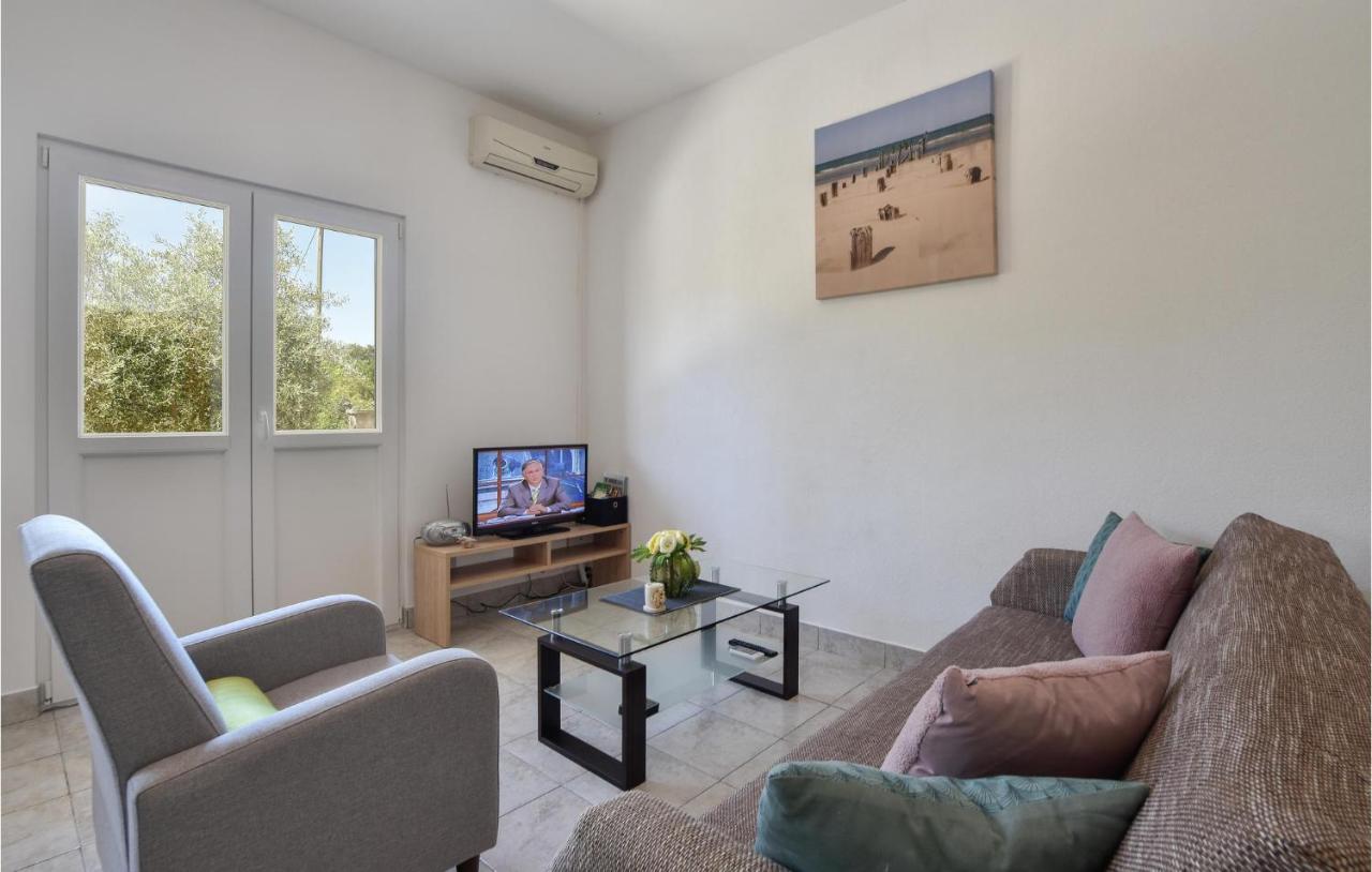 Three-Bedroom Holiday Home in Nova Sela, Nova Sela – Updated 2022 Prices