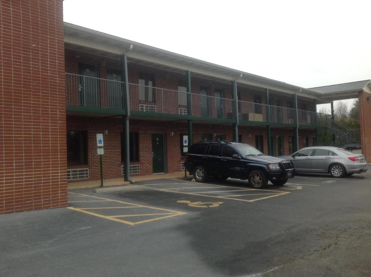 HighWay Inn — photo 13