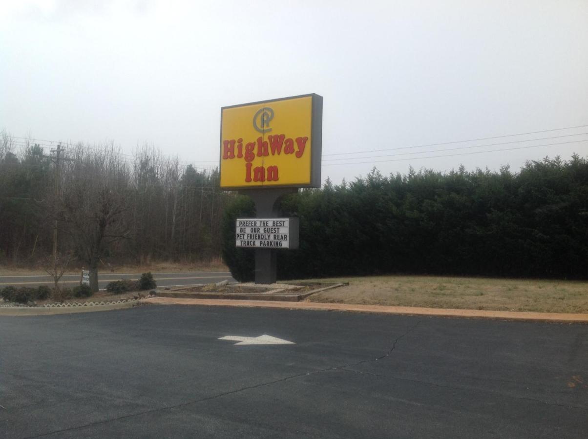 HighWay Inn — photo 9