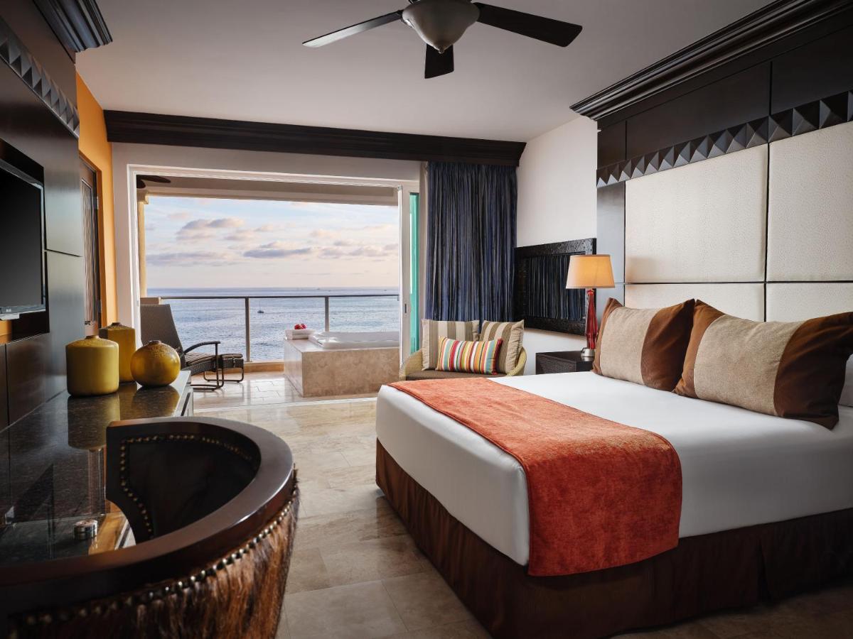 Hyatt Vacation Club at Sirena del Mar photo