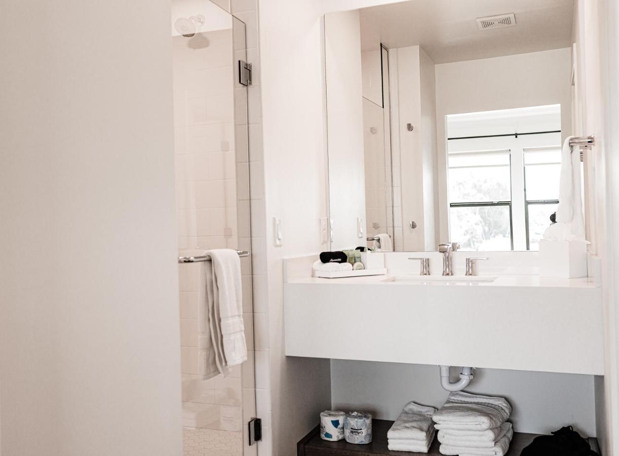 The Suites at Fishermen's Village - 2 Bedroom Suites — photo 9