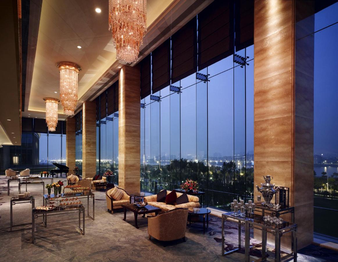 Shangri-la Guangzhou -Traffic free, 3 minutes walk to Canton Fair & Overseas Buyers Registration Service photo