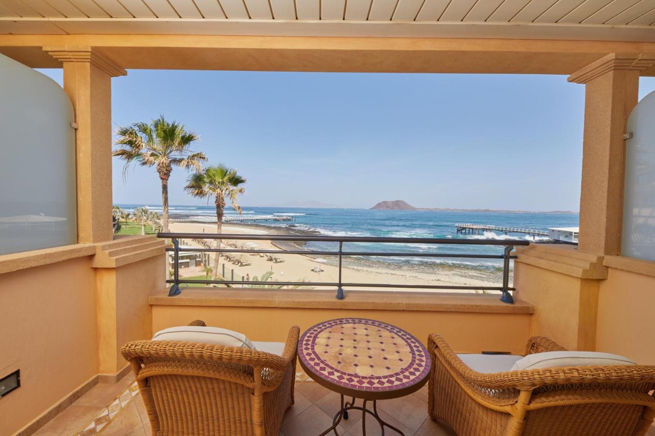 Hotel, plaża: Secrets Bahía Real Resort & Spa Adults only