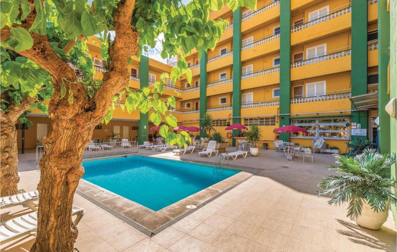 Apartment Sant Esteve, Malgrat de Mar, Spain - Booking.com