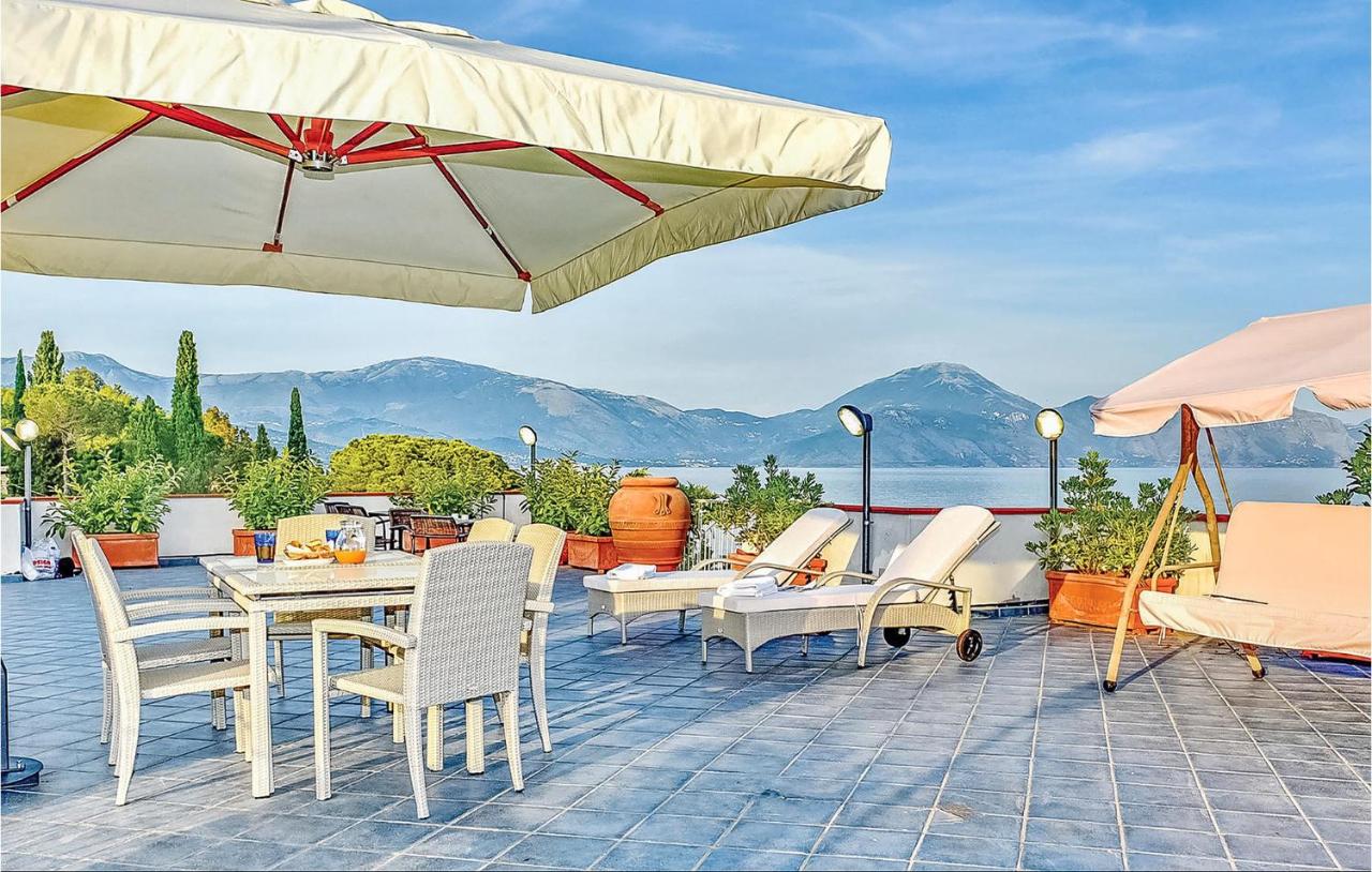 Nice Home In S, Giovanni A Piro Sa With 3 Bedrooms, Wifi And Outdoor Swimming Pool photo
