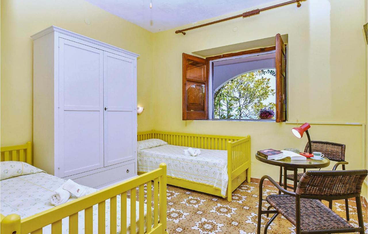 Nice Home In S, Giovanni A Piro Sa With 3 Bedrooms, Wifi And Outdoor Swimming Pool photo