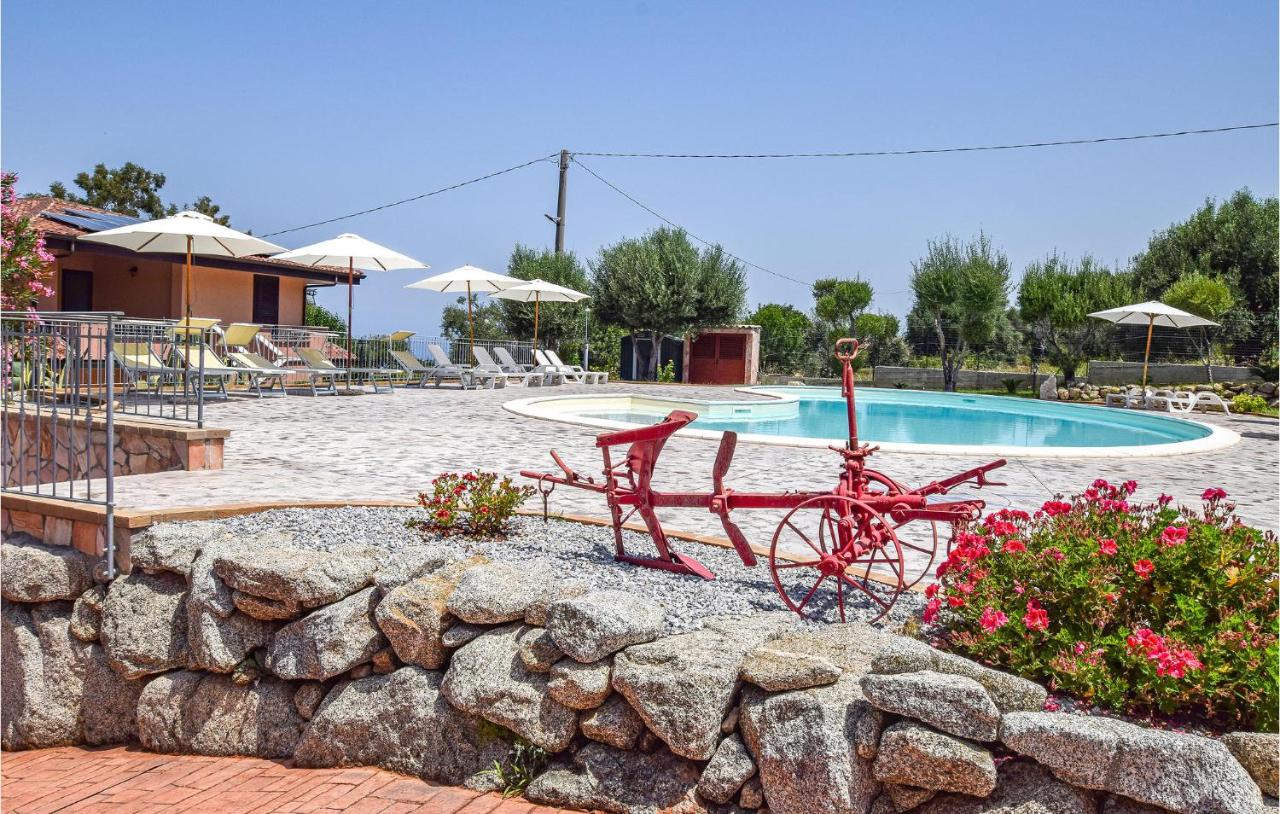 Stunning Apartment In Zambrone With 2 Bedrooms, Wifi And Outdoor Swimming Pool photo