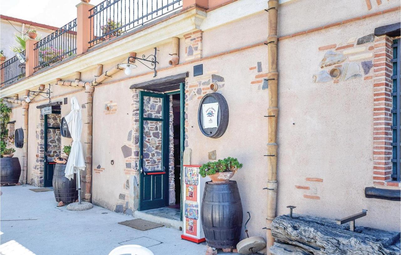 Amazing Apartment In Gioiosa Marea Me With Wifi And Outdoor Swimming Pool photo