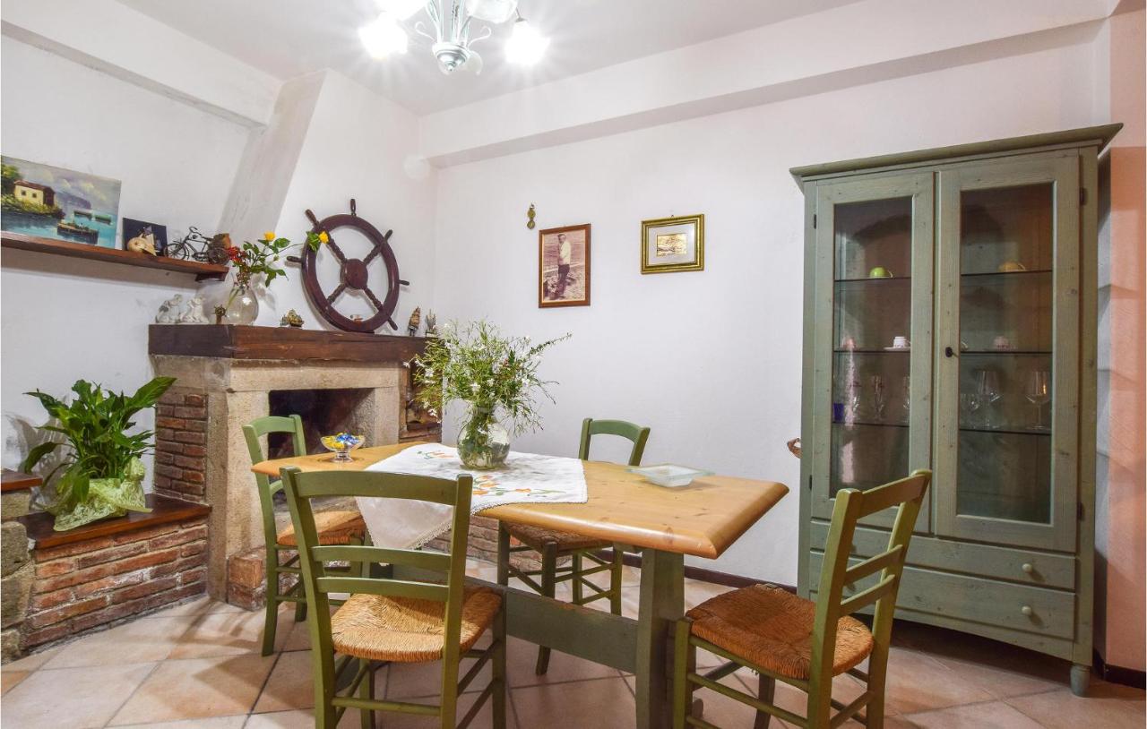 Amazing home in Barcellona Pozzo di Go with 2 Bedrooms and WiFi photo