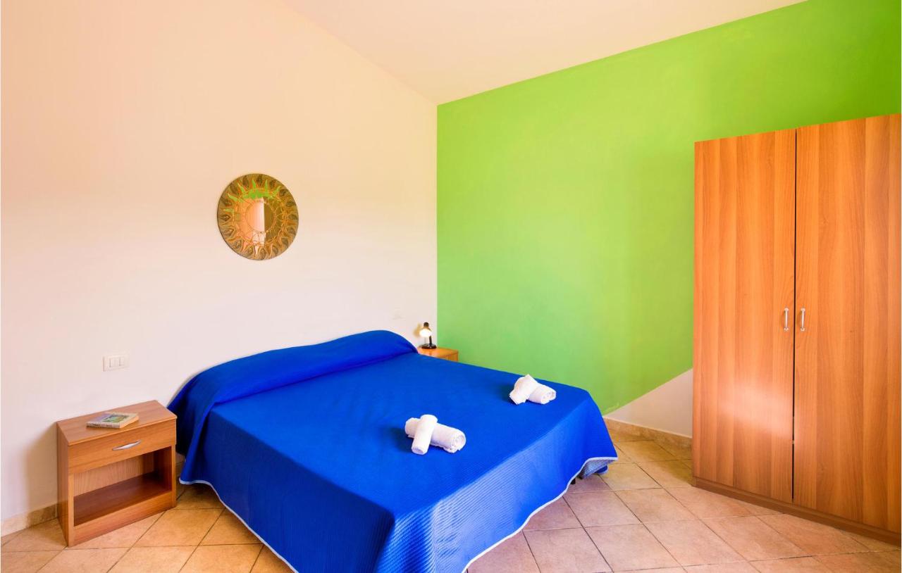 Stunning Home In Zambrone With 2 Bedrooms And Wifi photo