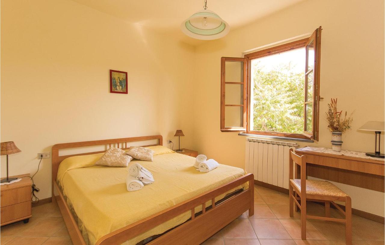 Stunning Apartment In Montaione Fi - 4