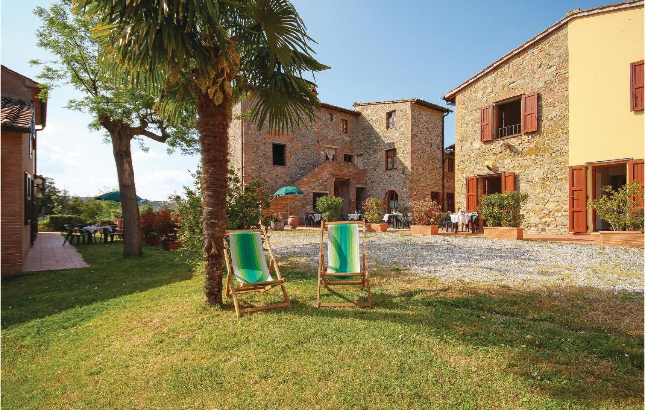 Stunning Apartment In Montaione Fi - 2