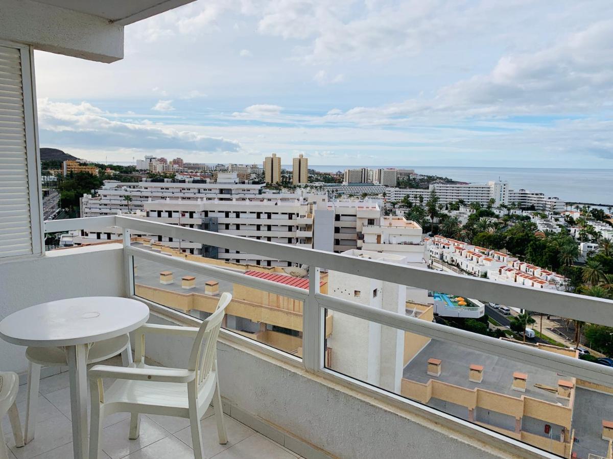 Ponderosa Sunset Apartments, Playa Fañabe, Spain - Booking.com