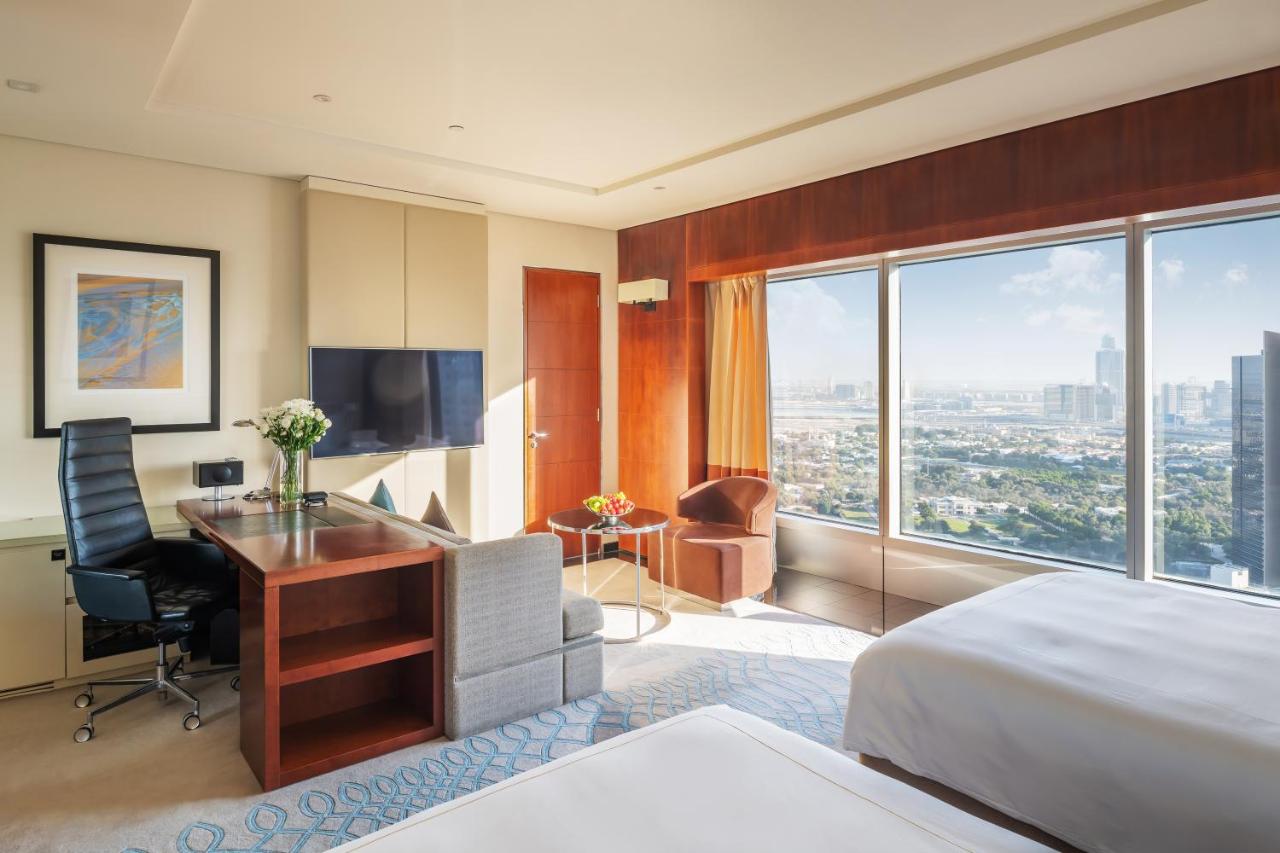Jumeirah Emirates Towers photo