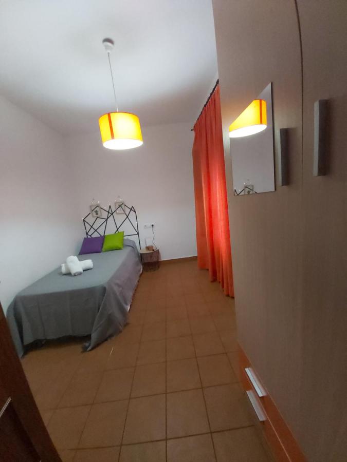 Apartment 12 pax elvira, Granada, Spain - Booking.com