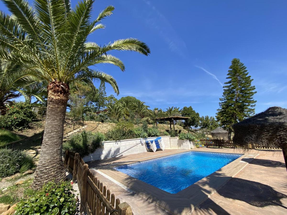 LAS PALMERAS, Pizarra – Updated 2022 Prices
