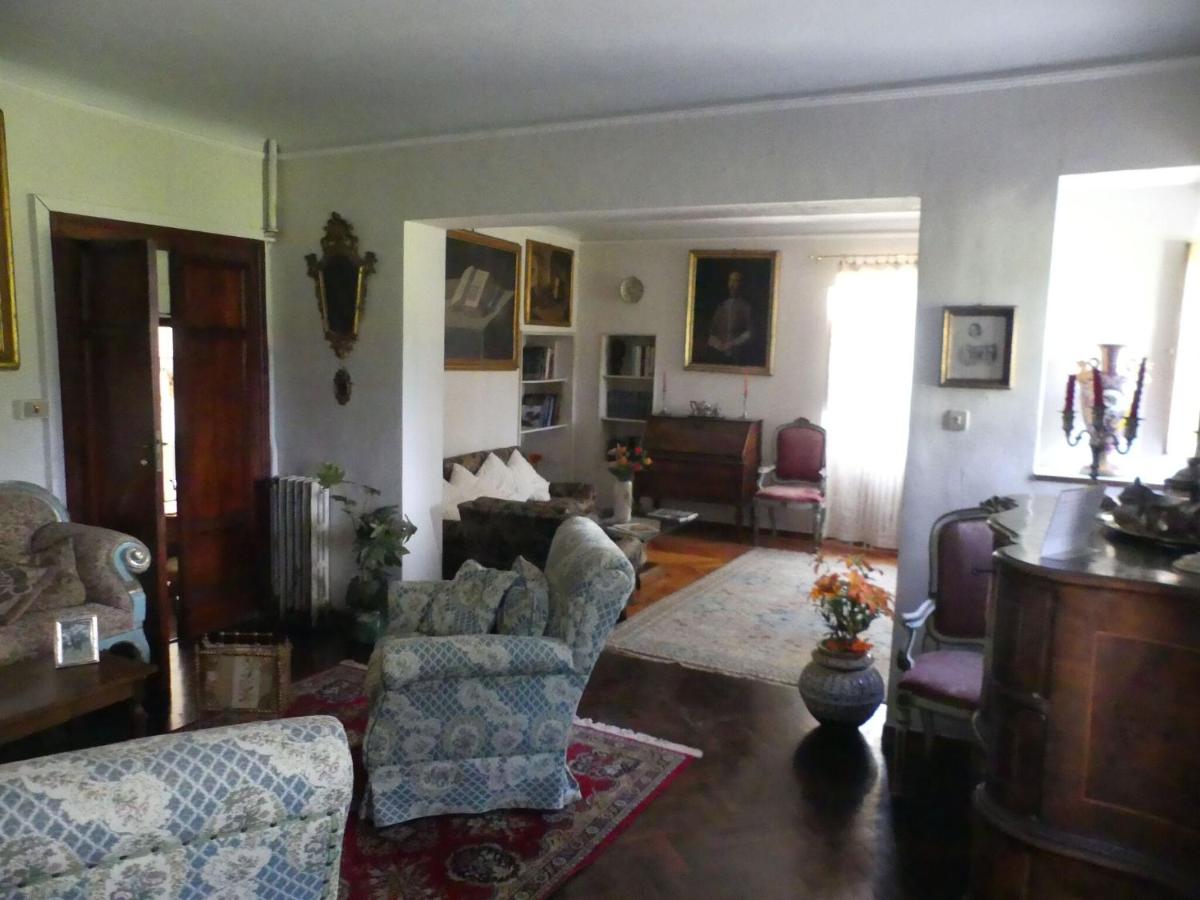 Graceful Apartment in Treia with Garden photo