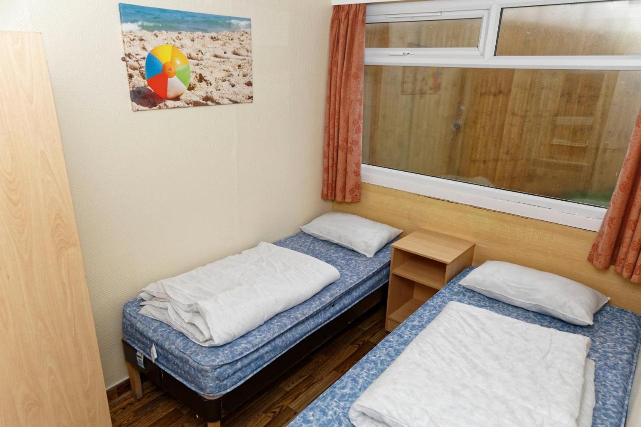 Pontins - Camber Sands Holiday Park - Laterooms