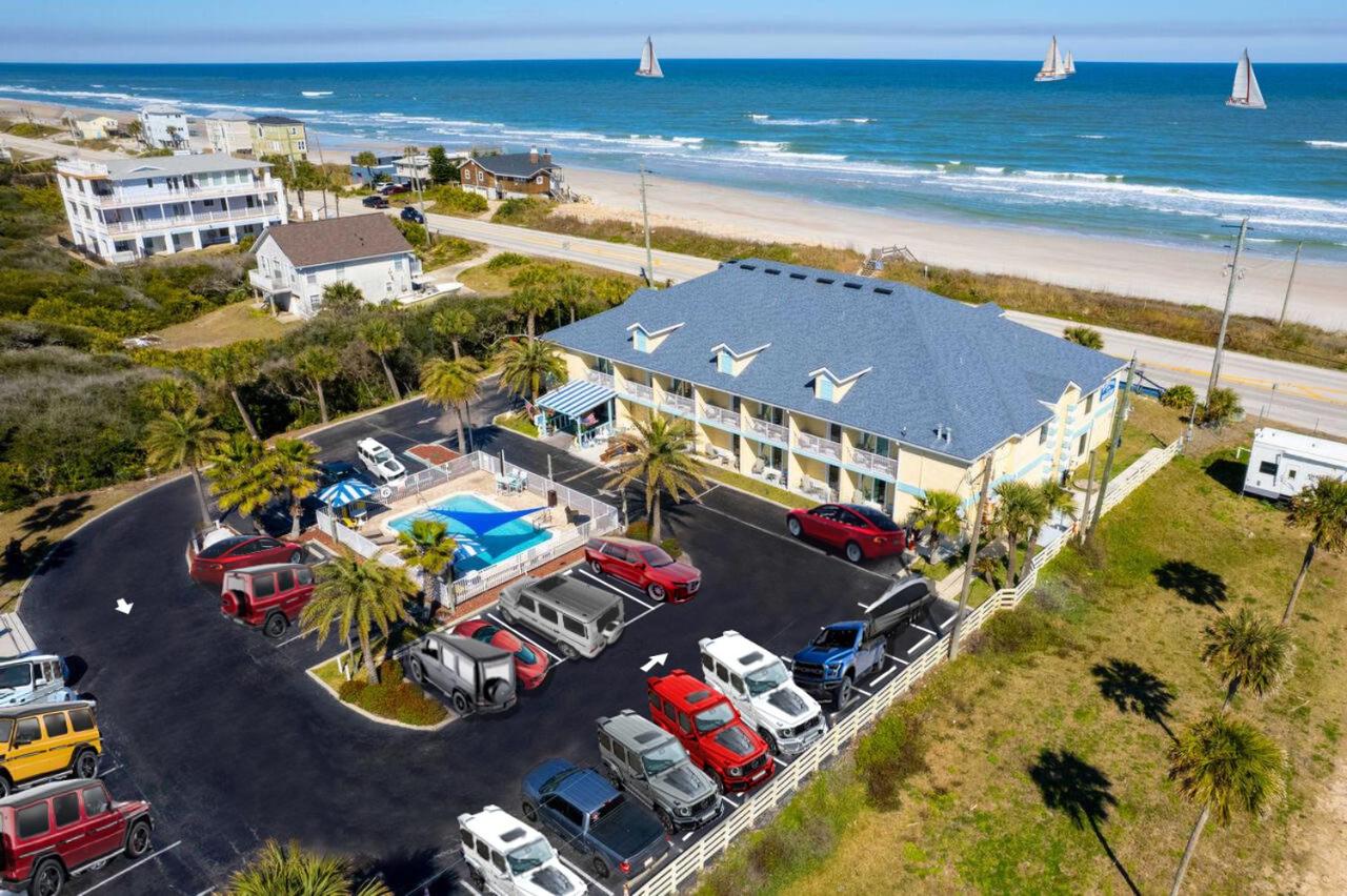 Ocean Sands Beach Inn & SPA #1 Oceanview Rooms plus a 1 Acre Private Beach -Ultra Sparkling - Breakfast eggs and waffles plus meats - Saltwater-Mineral Pool open until 4AM Fresh Baked Cookies and Popcorn - Book a OCEANVIEW - Free Beach Bike Rentals