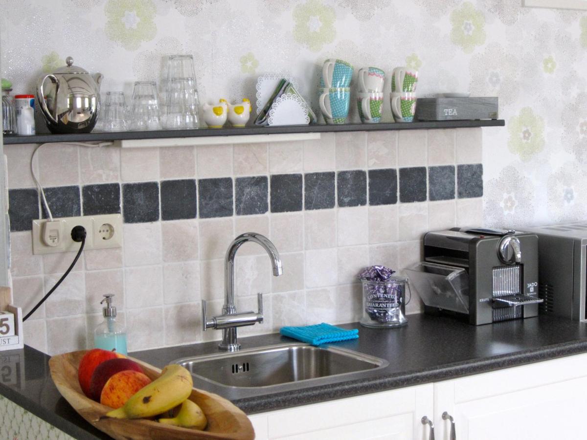 Bed & Breakfast Bij Janzen photo