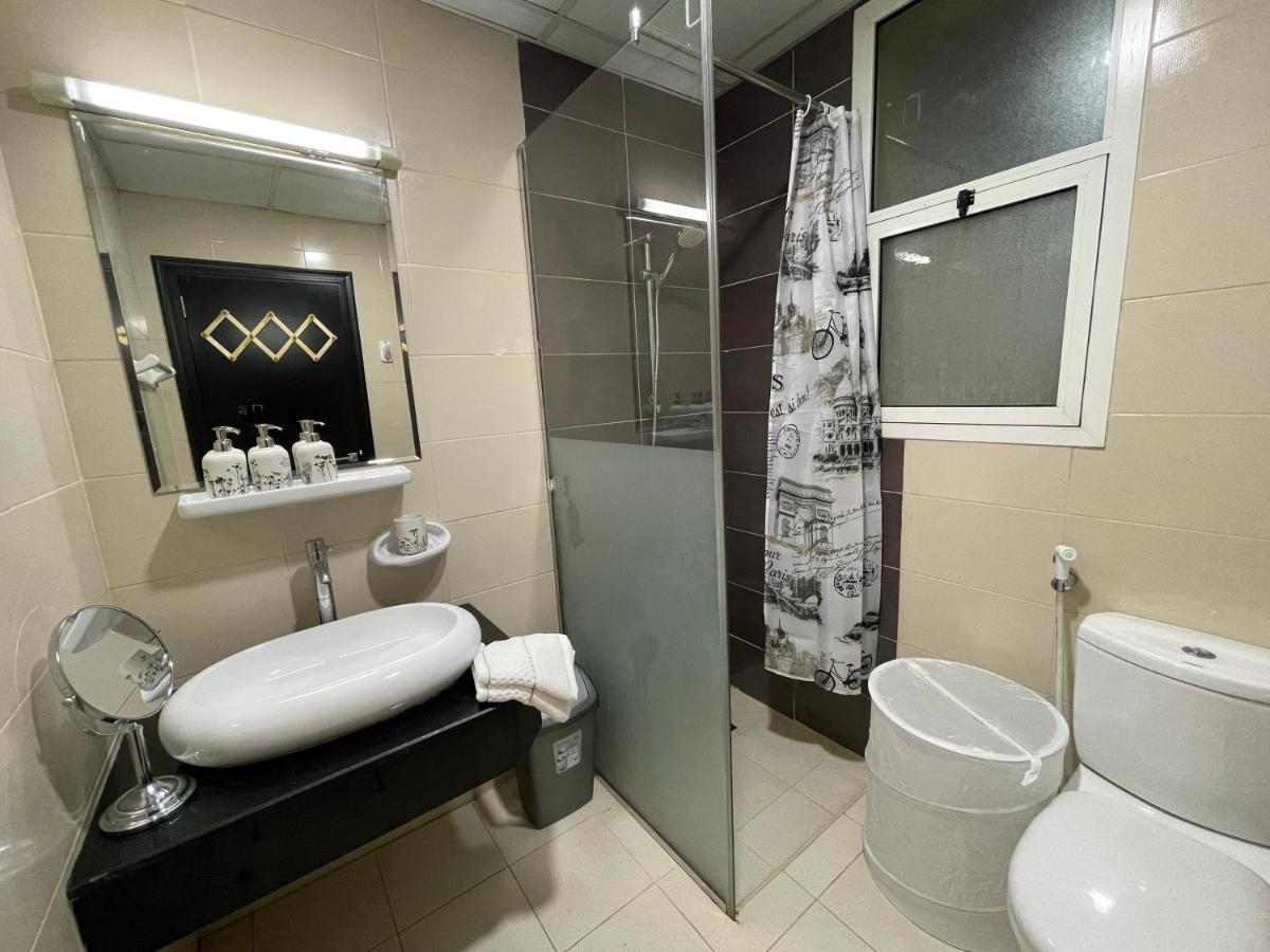 Luxury Studio Apartment Close to JBR Beach&Yacht Club&Metro-Available Airport Shuttle - 3