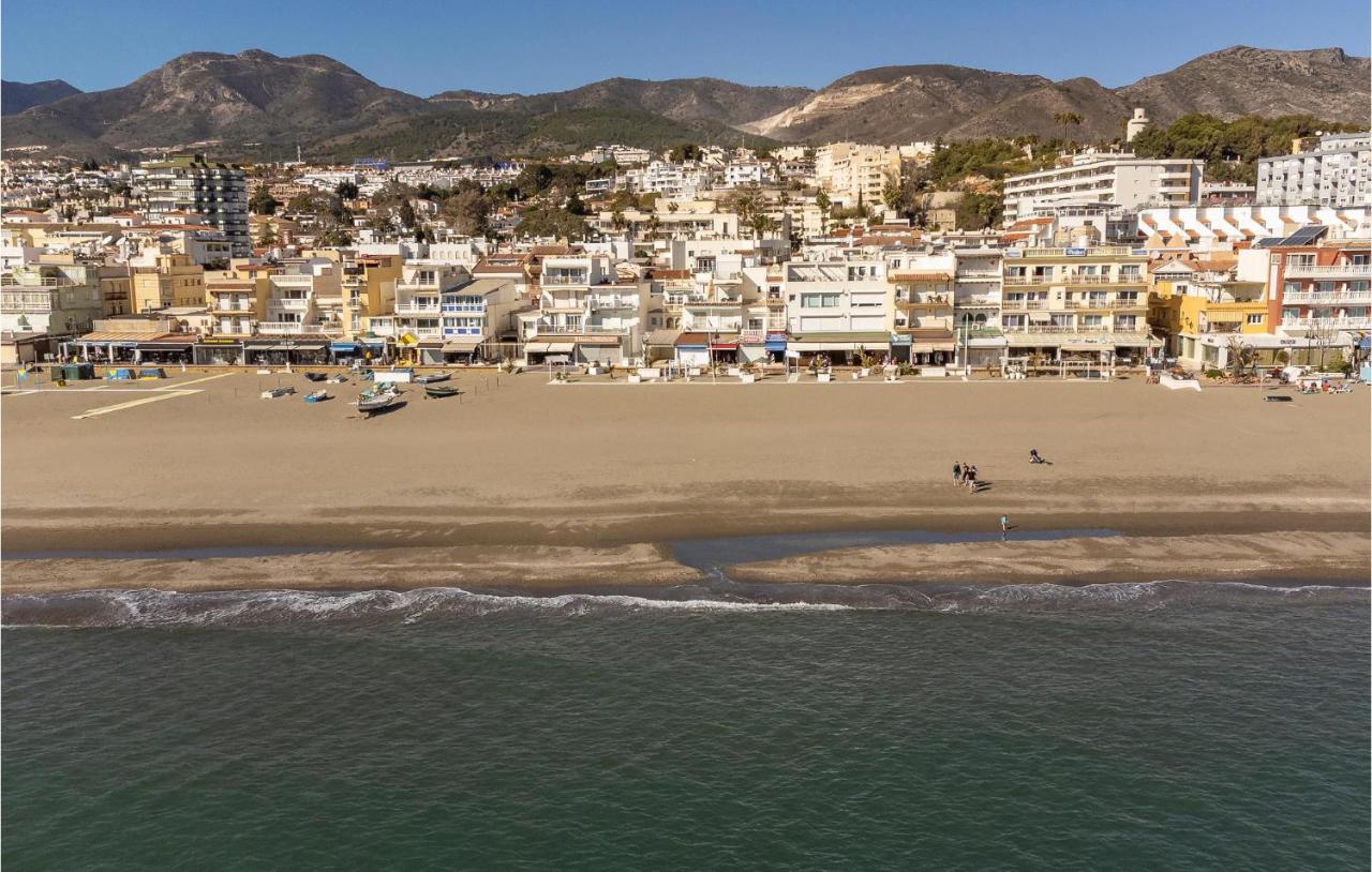 Stunning apartment in Torremolinos with, Torremolinos ...