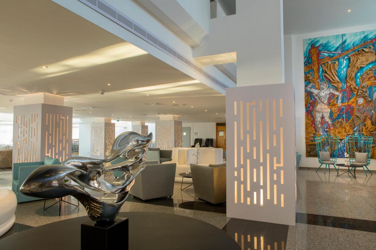 Odessa Beach Hotel photo