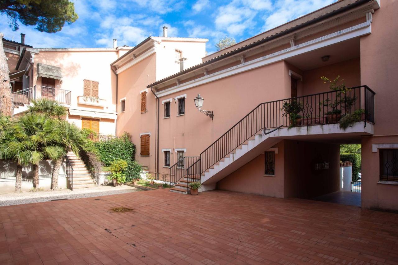 N222 - Numana, delizioso bilocale con portico photo