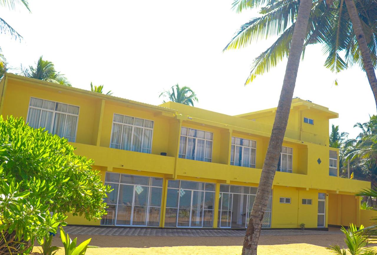 Image: OREO BEACH HOTEL KALUTARA